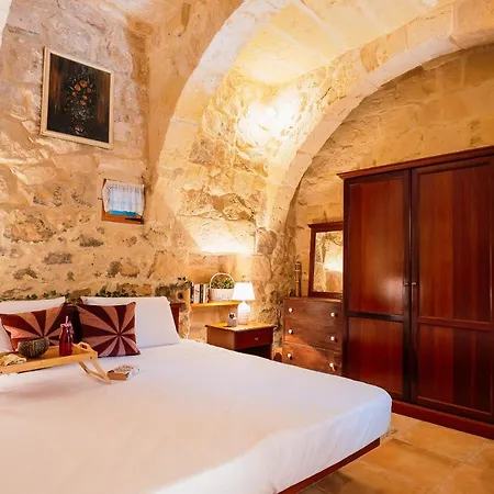 Matli - A Beautiful Gozo Getaway * Munxar