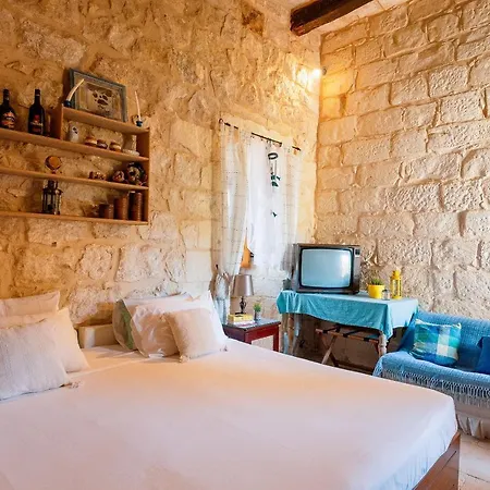 Matli Farmhouse - A Beautiful Gozo Getaway