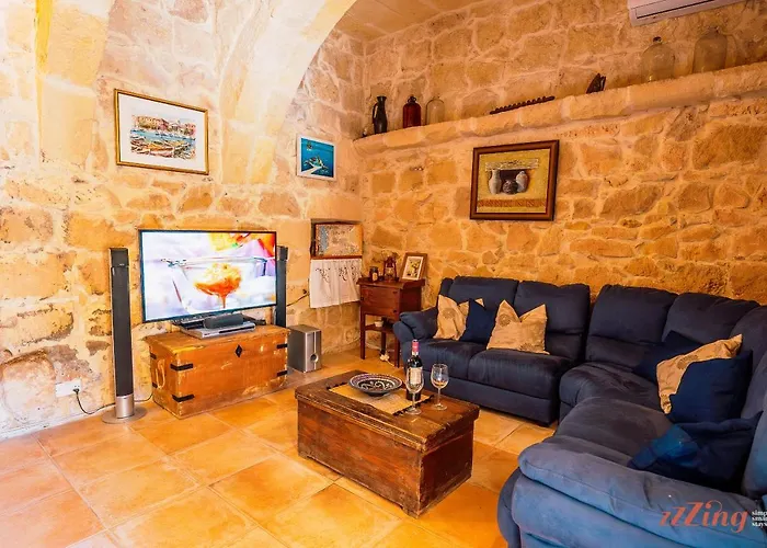 Matli - A Beautiful Gozo Getaway * Munxar