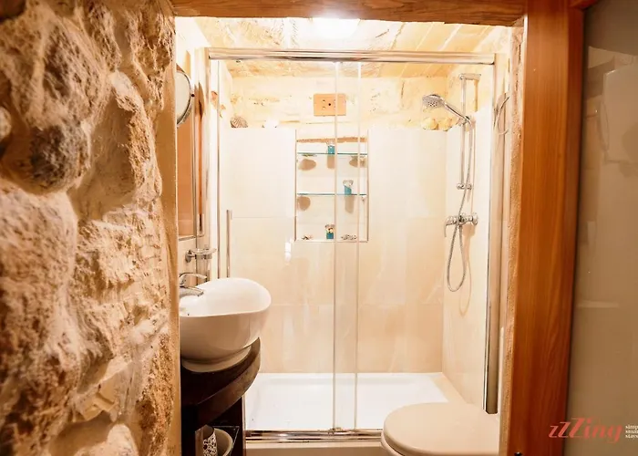 Matli - A Beautiful Gozo Getaway Villa *